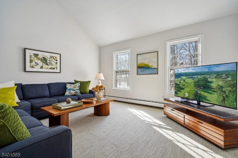 7 Hemlock Lane Flanders, NJ 07836 - Photo 17 of 35