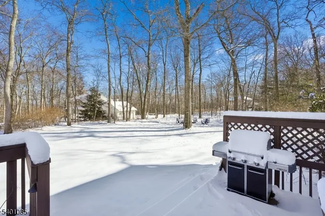 $775,000 | 7 Hemlock Lane, Flanders, NJ 07836