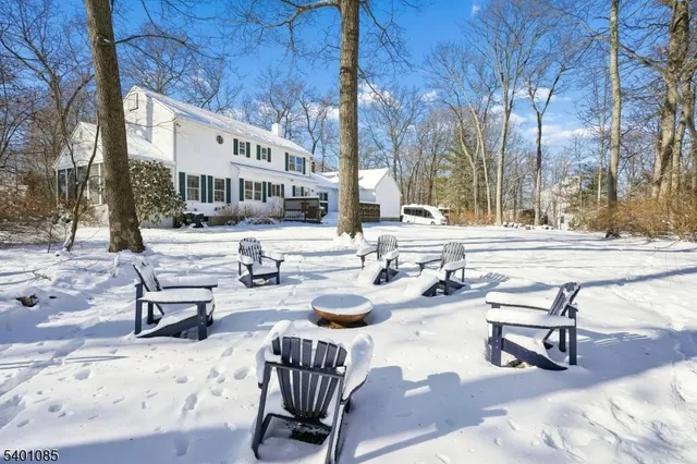 $775,000 | 7 Hemlock Lane, Flanders, NJ 07836