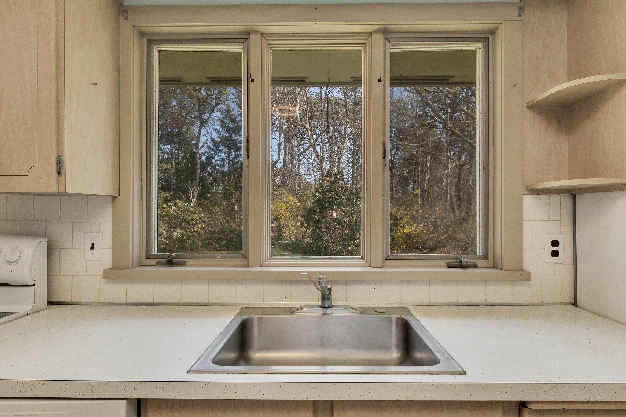 82 Cod Lane Chatham, MA 02633 - Photo 8 of 22 Private backyard
