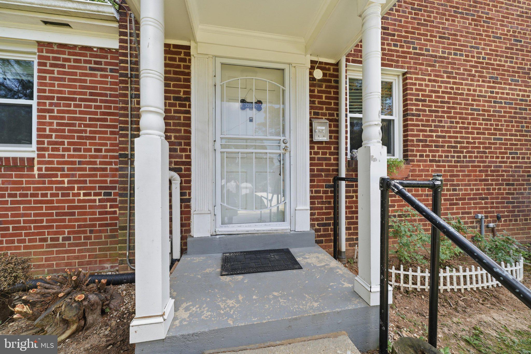 11931 Centerhill Street Silver Spring, MD 20902 - Photo 2 of 45