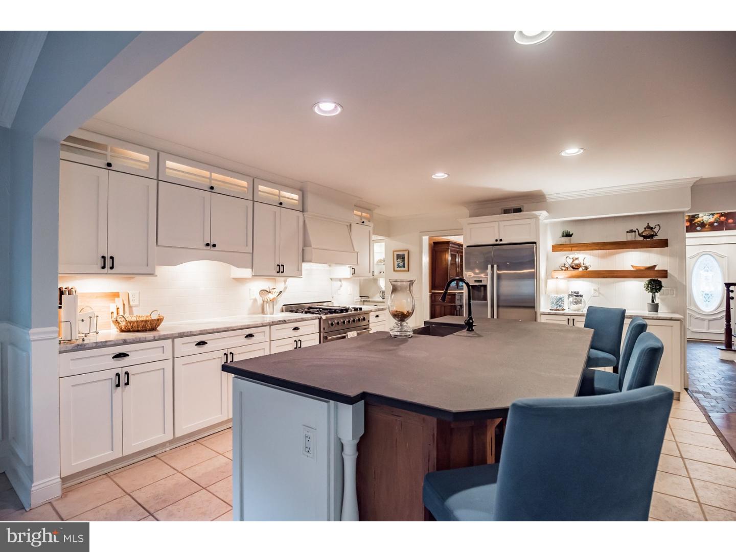 131 Rabbit Run Road Sewell, NJ 08080 - Photo 6 of 25 Gallery Image 6