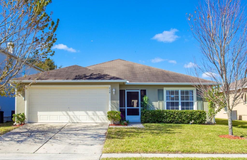 824 Sterling Spring Road Orlando, FL 32828 - Photo 1 of 1 3 bed/2 bath with oak tree framed water view!