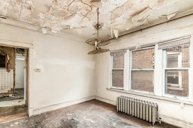 $184,700 | 4920 West Cortez Street, Chicago, IL 60651