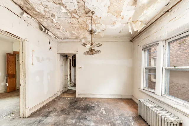 $184,700 | 4920 West Cortez Street, Chicago, IL 60651