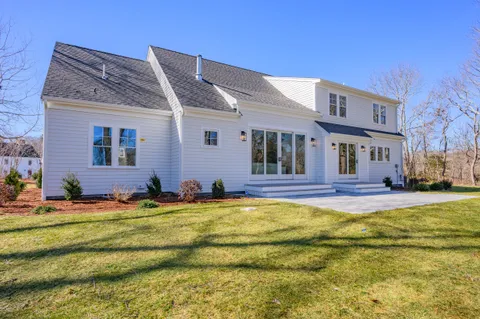$1,995,000 | 21 Seneca Lane, Sandwich, MA 02563