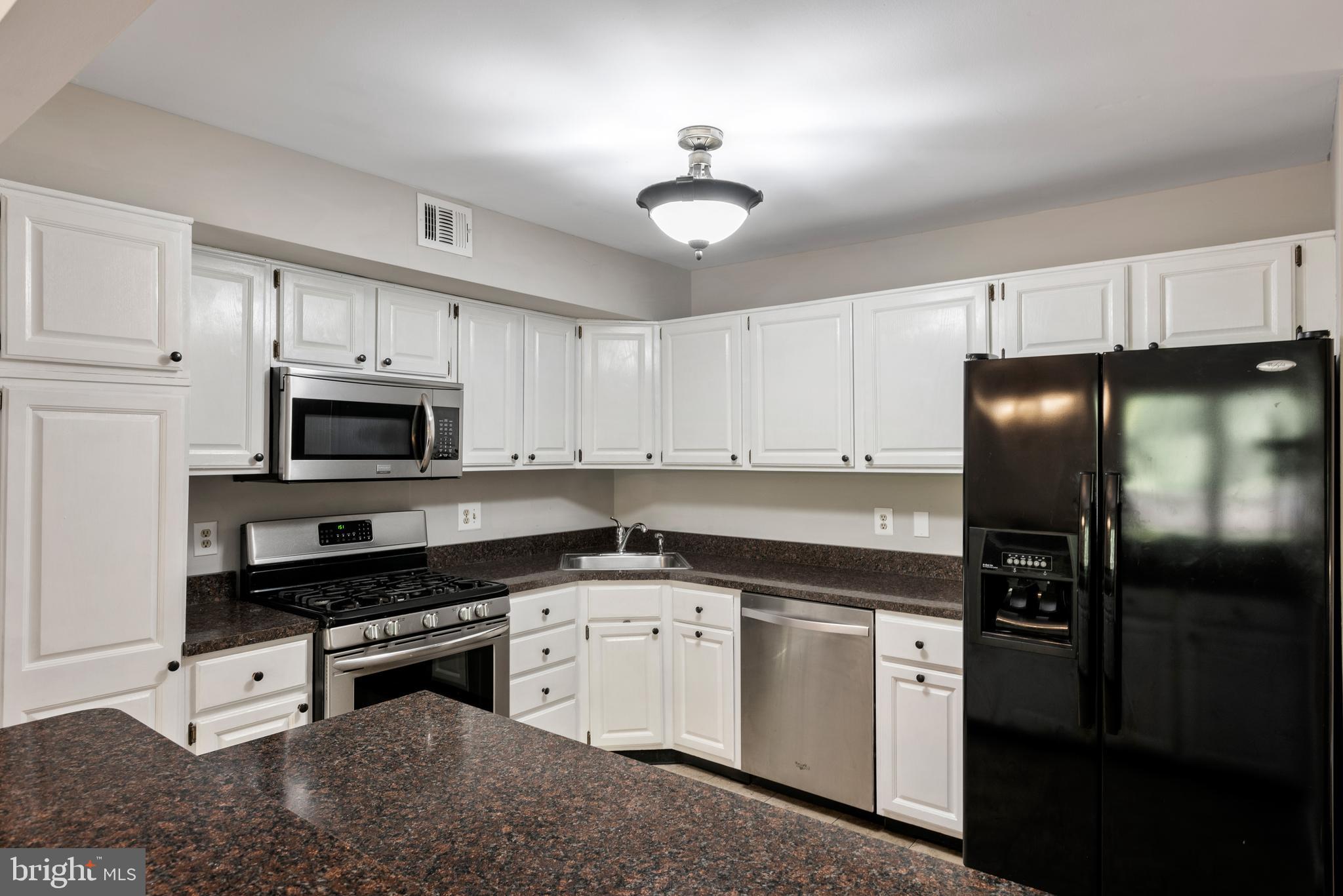 59 Main Street Chesterbrook, PA 19087 - Photo 12 of 38