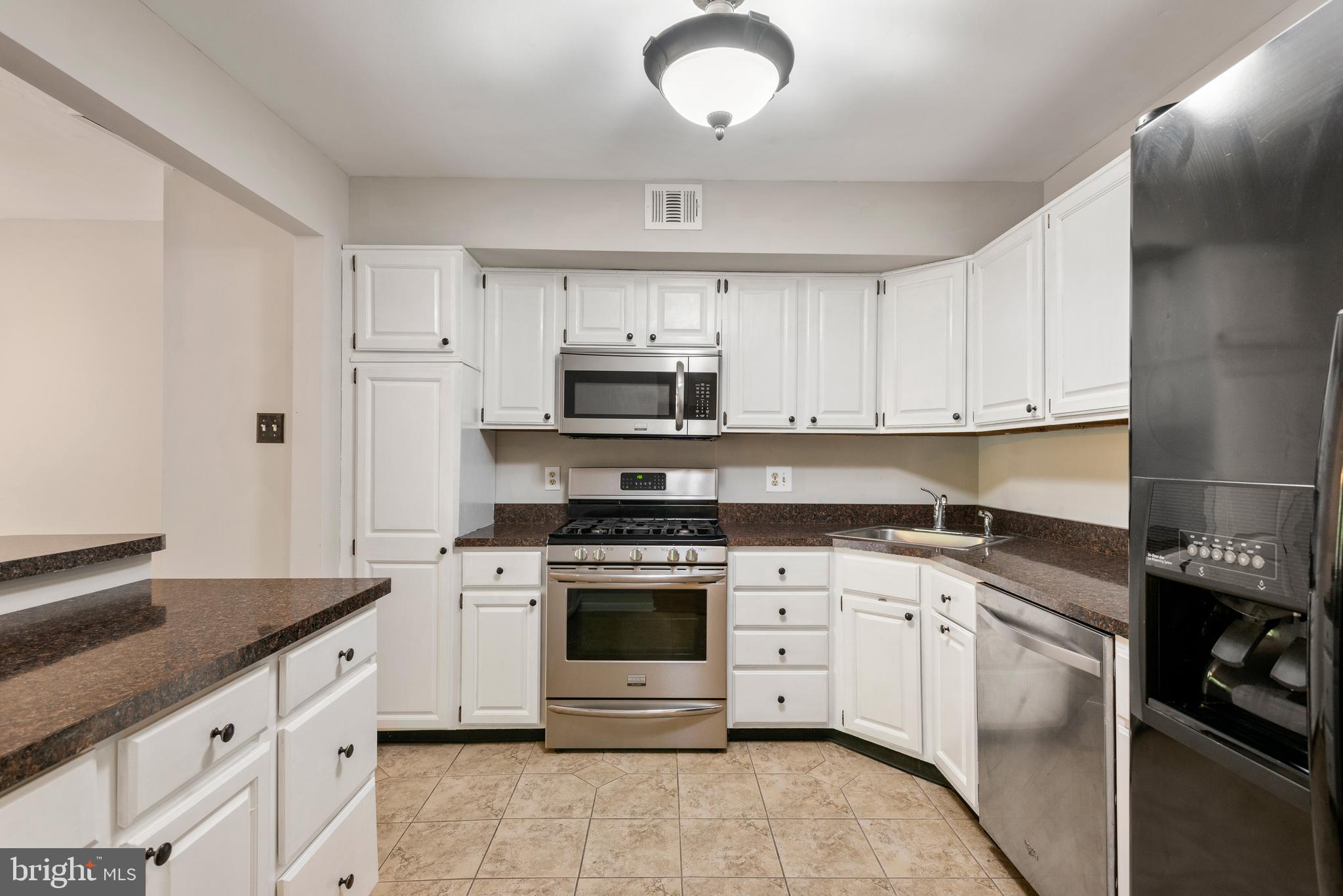 59 Main Street Chesterbrook, PA 19087 - Photo 13 of 38