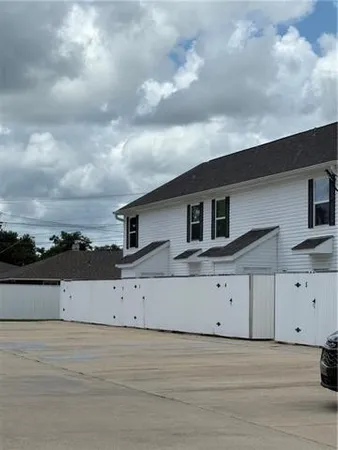 $1,400 | 100 Wade Street, Unit 14, Luling, LA 70070
