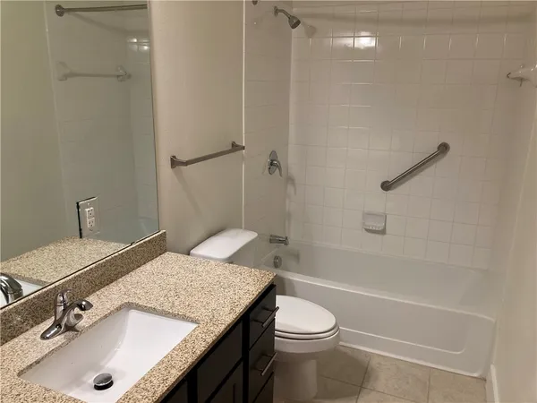 $1,590 | 2400 Louis Henna Boulevard, Unit 304, Round Rock, TX 78664