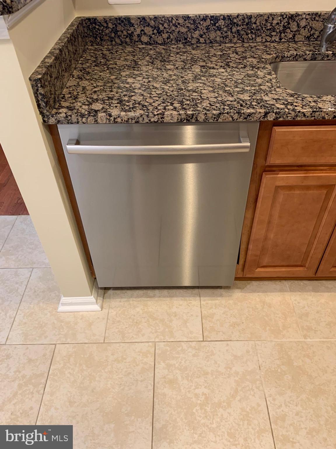 12000 Market Street, Unit 483 Reston, VA 20190 - Photo 33 of 36 Bosch Dishwashers are about as good as it gets