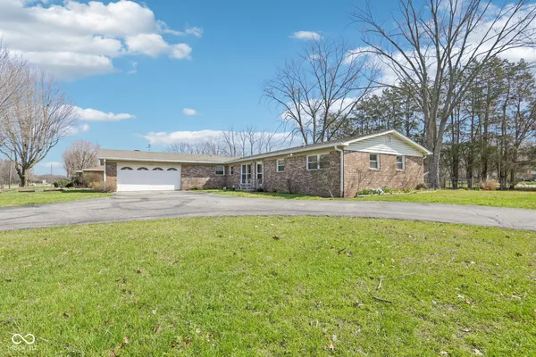 $380,000 | 13205 Allisonville Road, Fishers, IN 46038