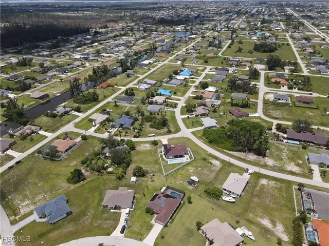 $60,000 | 105 Southwest 17th Place, Cape Coral, FL 33991