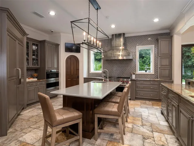 $3,950,000 | 10803 Southwest 27 Avenue, Gainesville, FL 32608