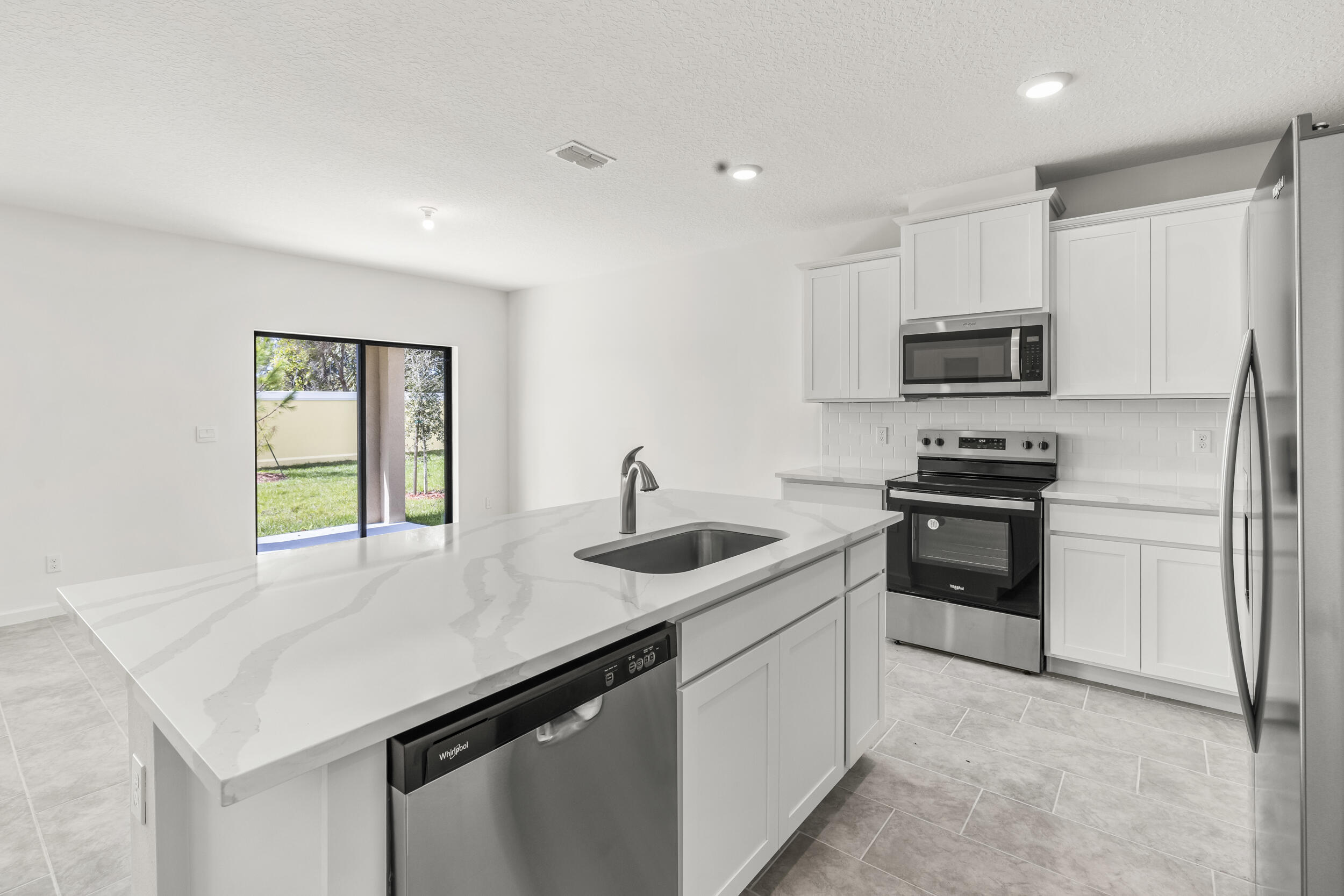 553 Seaspray Drive Fort Pierce, FL 34945 - Photo 30 of 73 18_1z3a4725