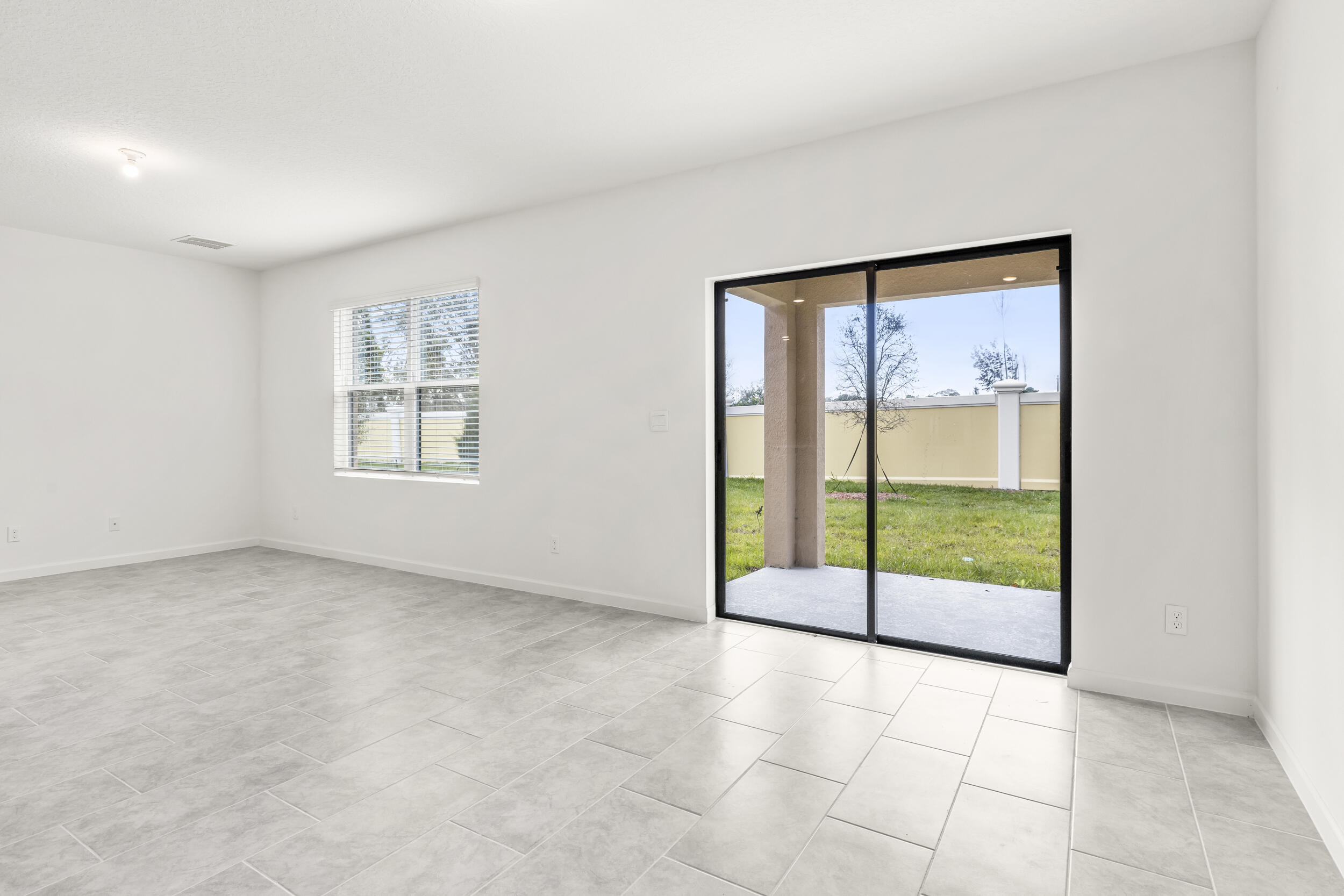 553 Seaspray Drive Fort Pierce, FL 34945 - Photo 39 of 73 24_1z3a4755