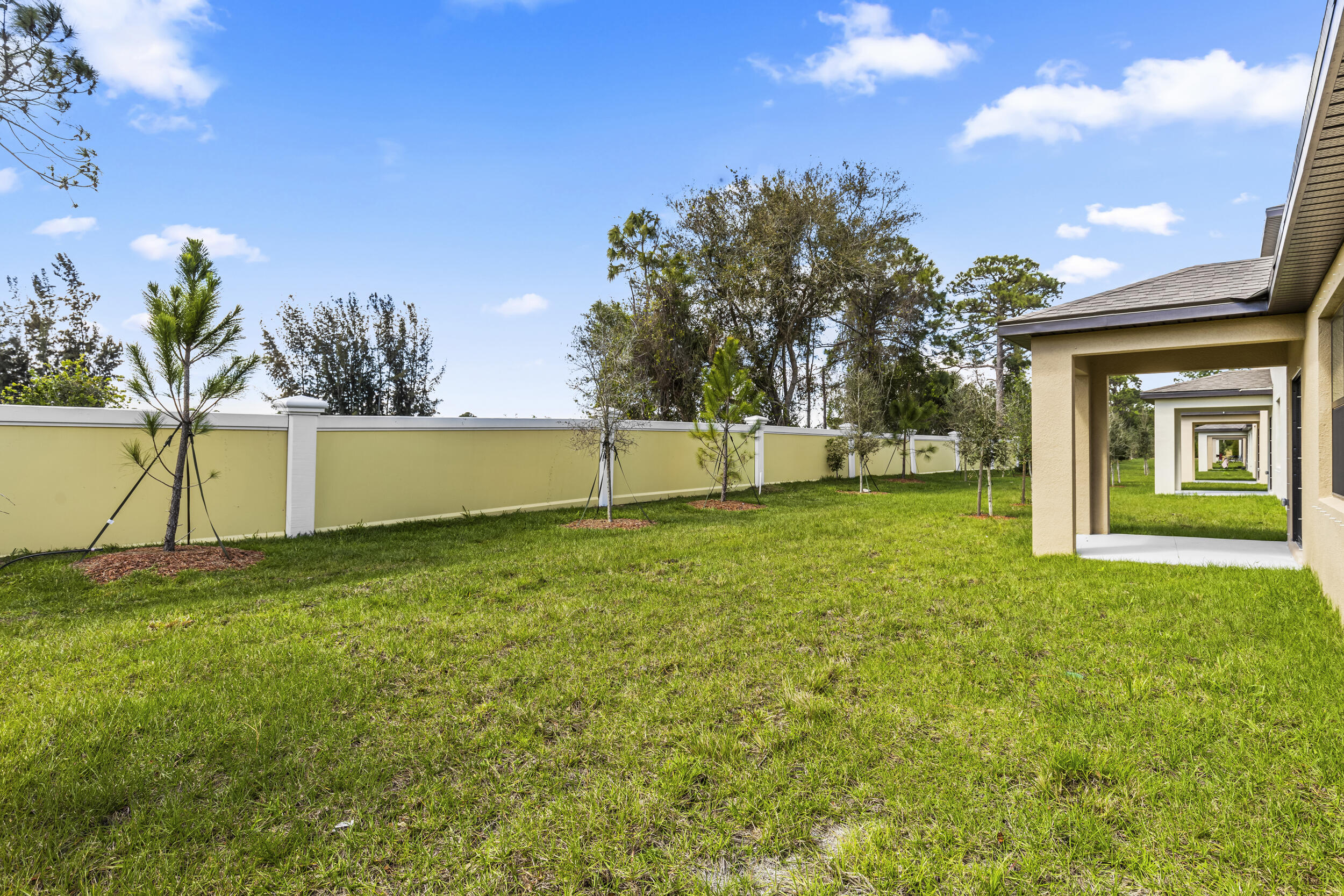 553 Seaspray Drive Fort Pierce, FL 34945 - Photo 62 of 73 42_1z3a4865