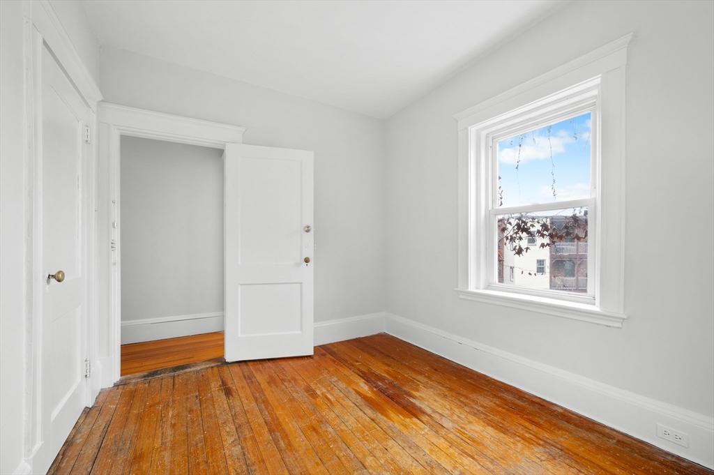 6 Parkway Road, Unit 6 Brookline, MA 02445 - Photo 15 of 31