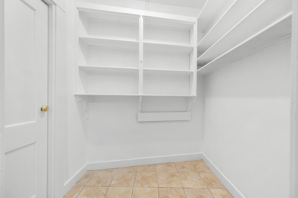 6 Parkway Road, Unit 6 Brookline, MA 02445 - Photo 20 of 31