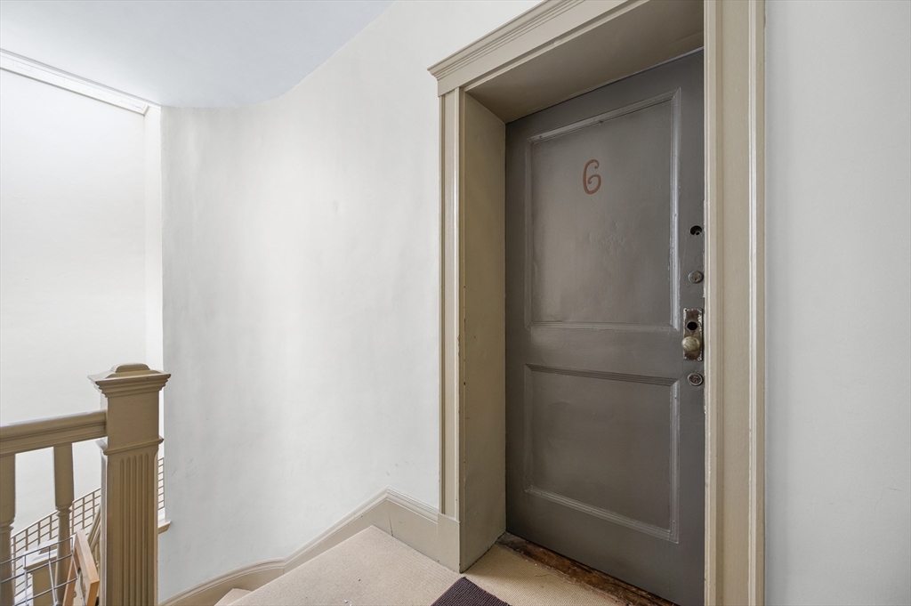 6 Parkway Road, Unit 6 Brookline, MA 02445 - Photo 24 of 31