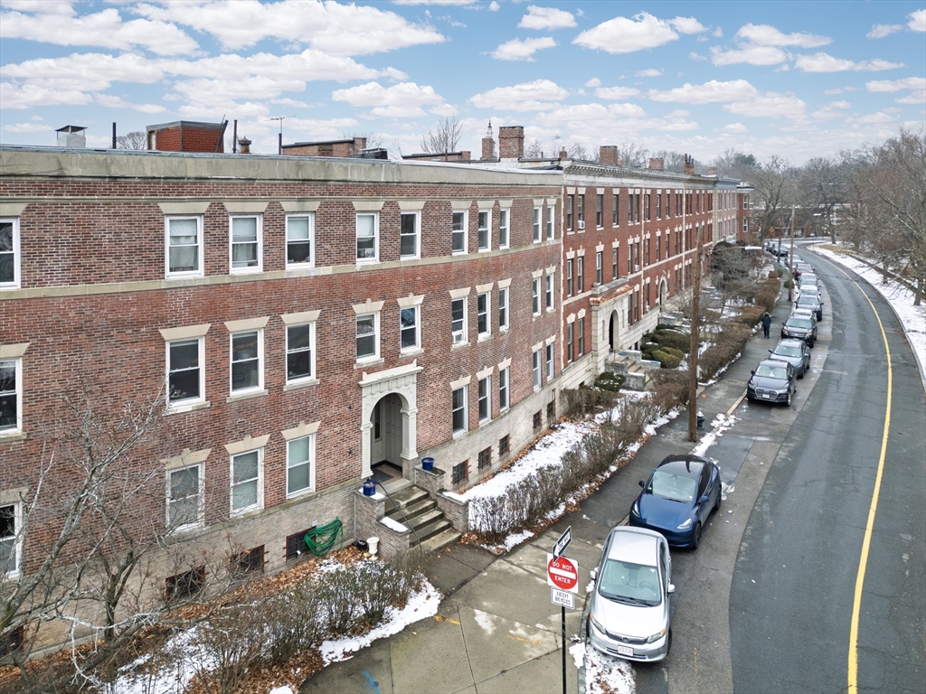 6 Parkway Road, Unit 6 Brookline, MA 02445 - Photo 28 of 31