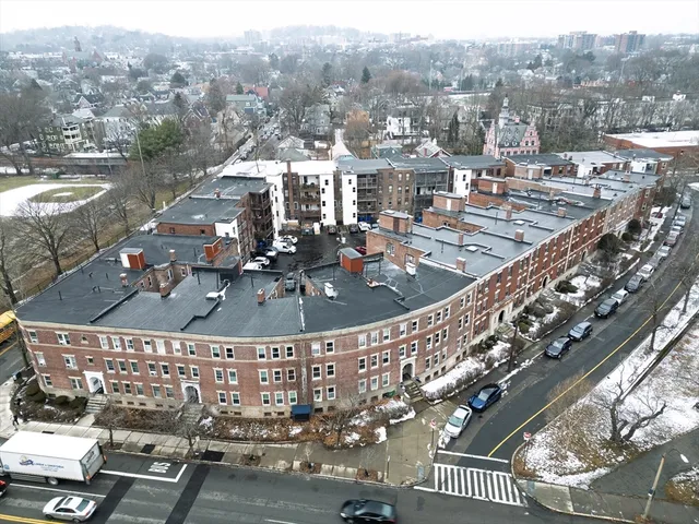 $695,000 | 6 Parkway Road, Unit 6, Brookline, MA 02445