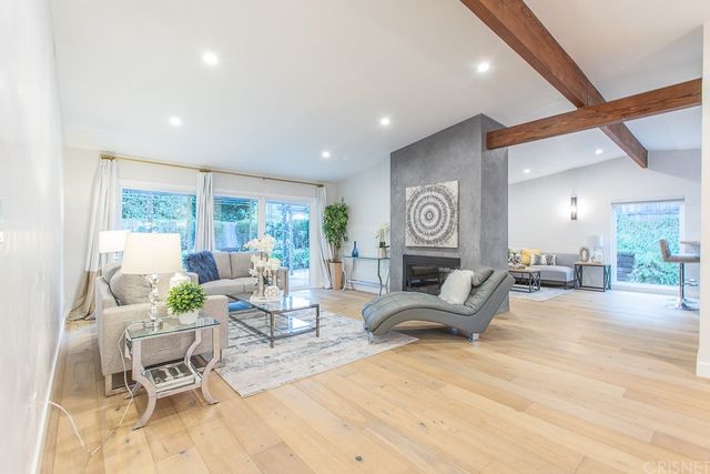 $1,325,000 | 4540 San Feliciano Drive, Woodland Hills, CA 91364