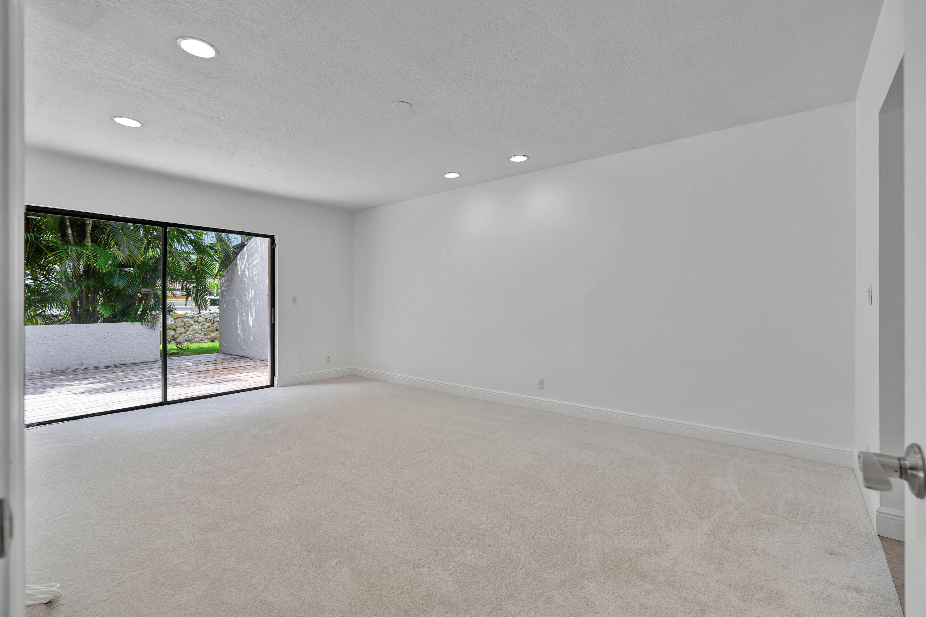 64 Balfour Road East Palm Beach Gardens, FL 33418 - Photo 17 of 31 Master Suite