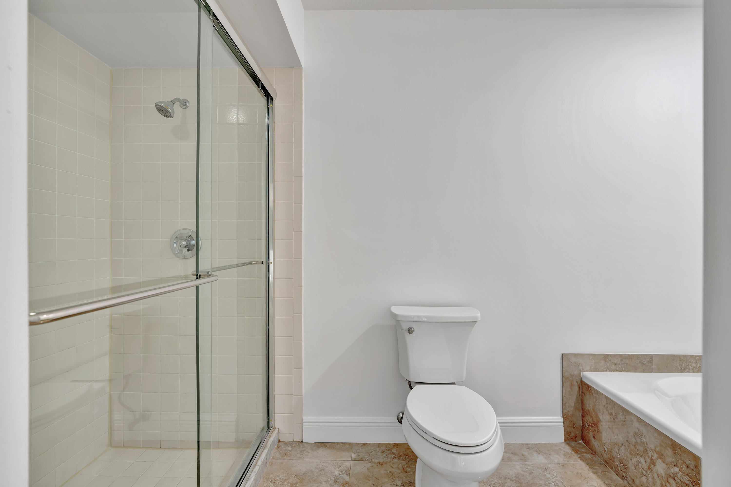 64 Balfour Road East Palm Beach Gardens, FL 33418 - Photo 21 of 31 Master Bath