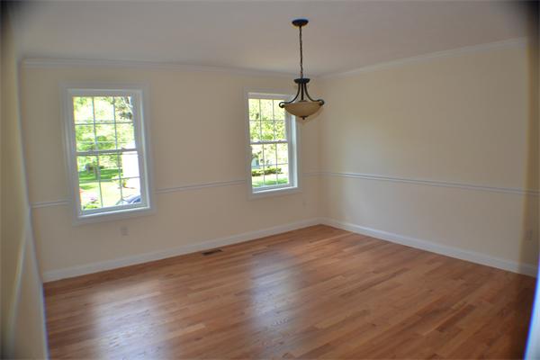 7 Sandy Brook Road Burlington, MA 01803 - Photo 9 of 16 Gallery Image 9