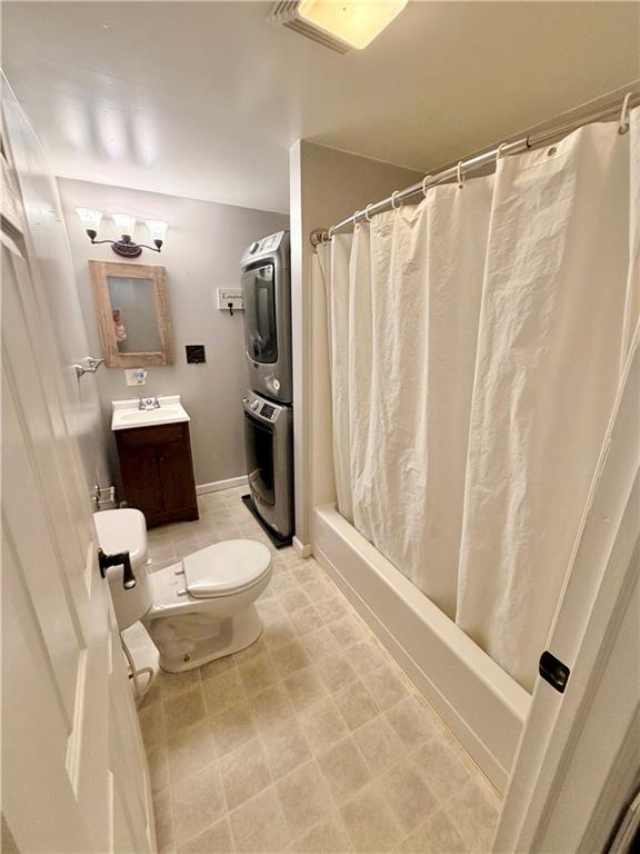 166 Jr Street Hopwood, PA 15445 - Photo 14 of 23 a bathroom with a sink toilet and shower