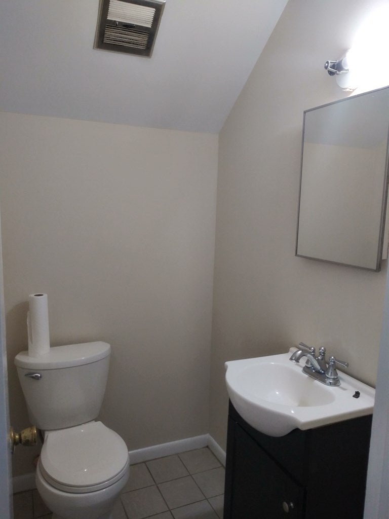 1417 Chatham Road Waynesboro, VA 22980 - Photo 14 of 28 Gallery Image 14