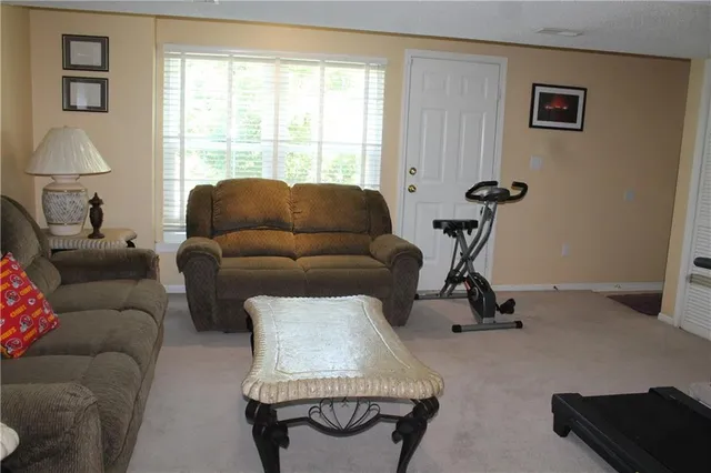 $320,000 | 7832 North Strathbury Avenue, Kansas City, MO 64151