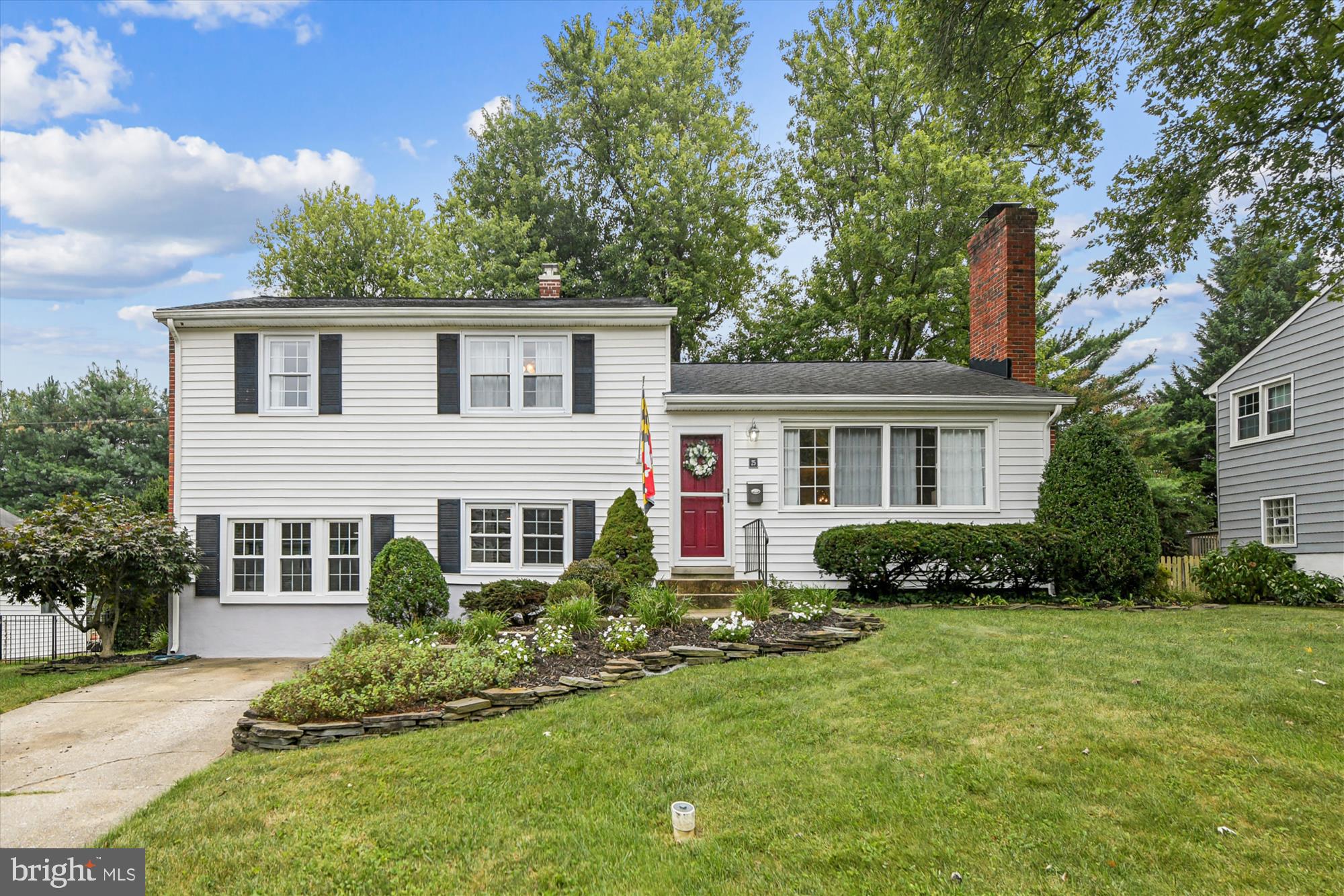 25 Ridgefield Road Lutherville-Timonium, MD 21093 - Photo 1 of 69 Front Elevation