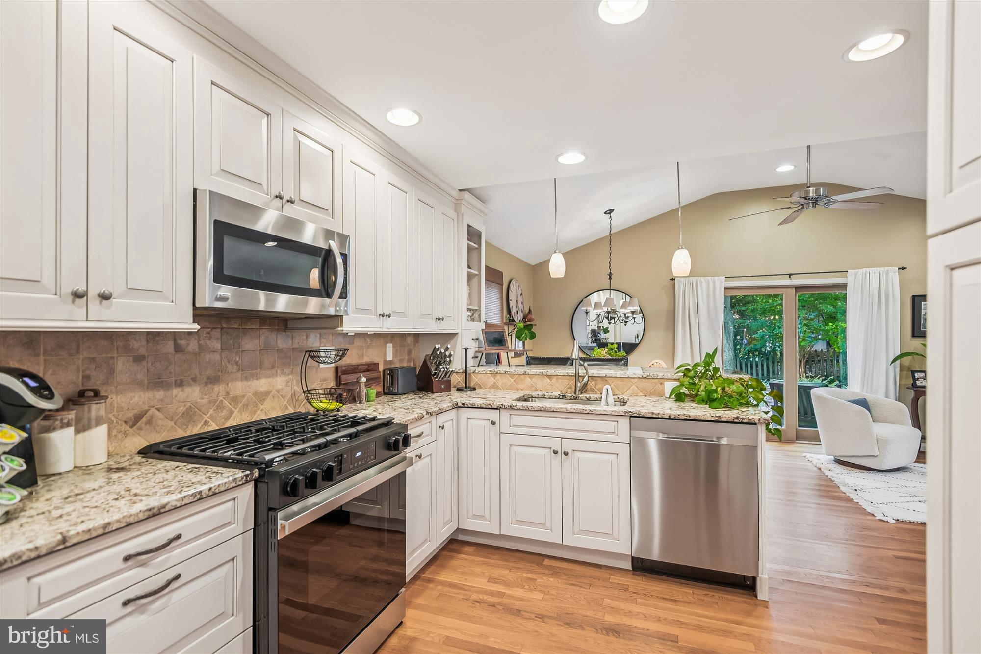 25 Ridgefield Road Lutherville-Timonium, MD 21093 - Photo 31 of 69 Kitchen