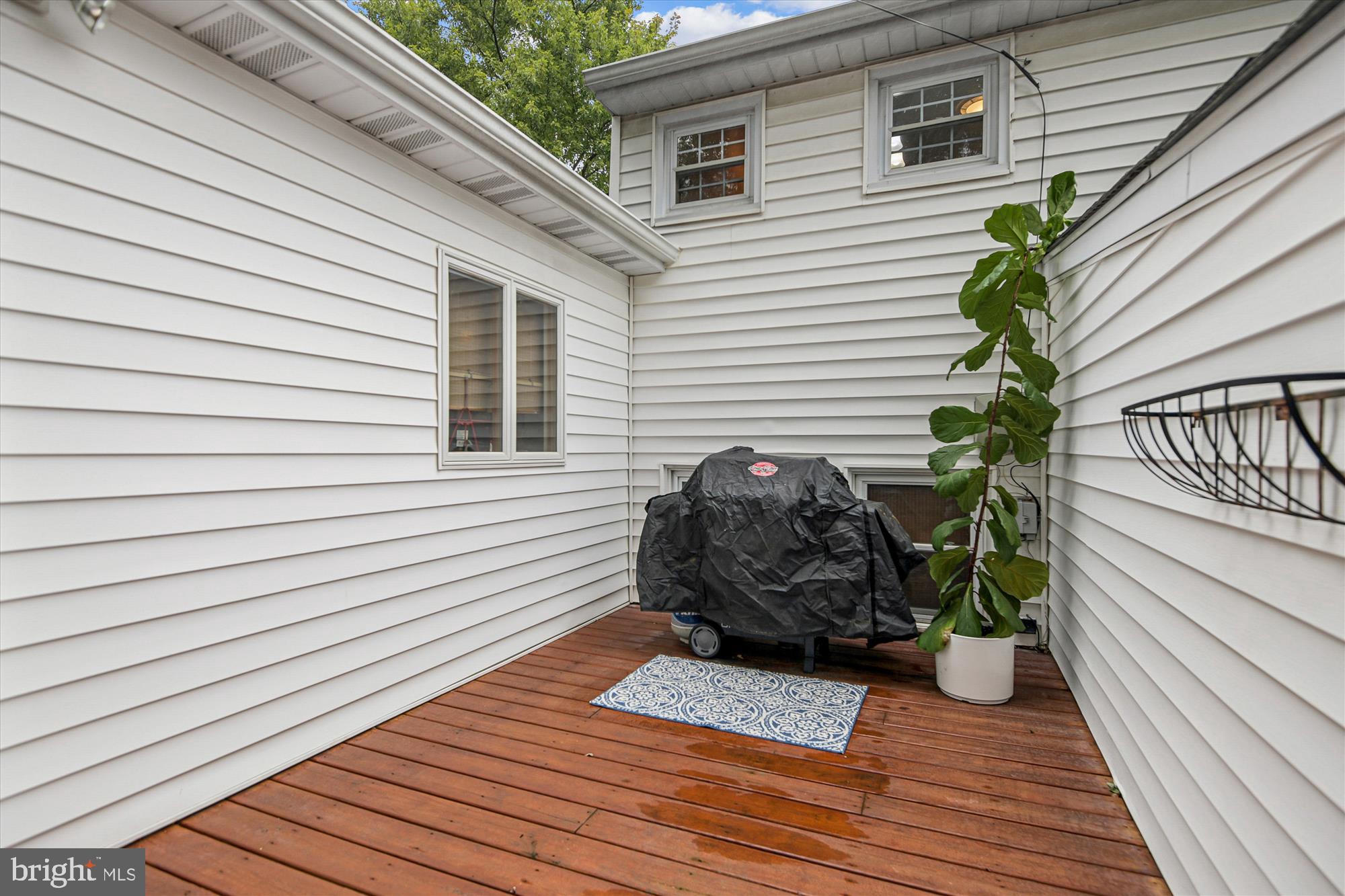 25 Ridgefield Road Lutherville-Timonium, MD 21093 - Photo 39 of 69 Deck
