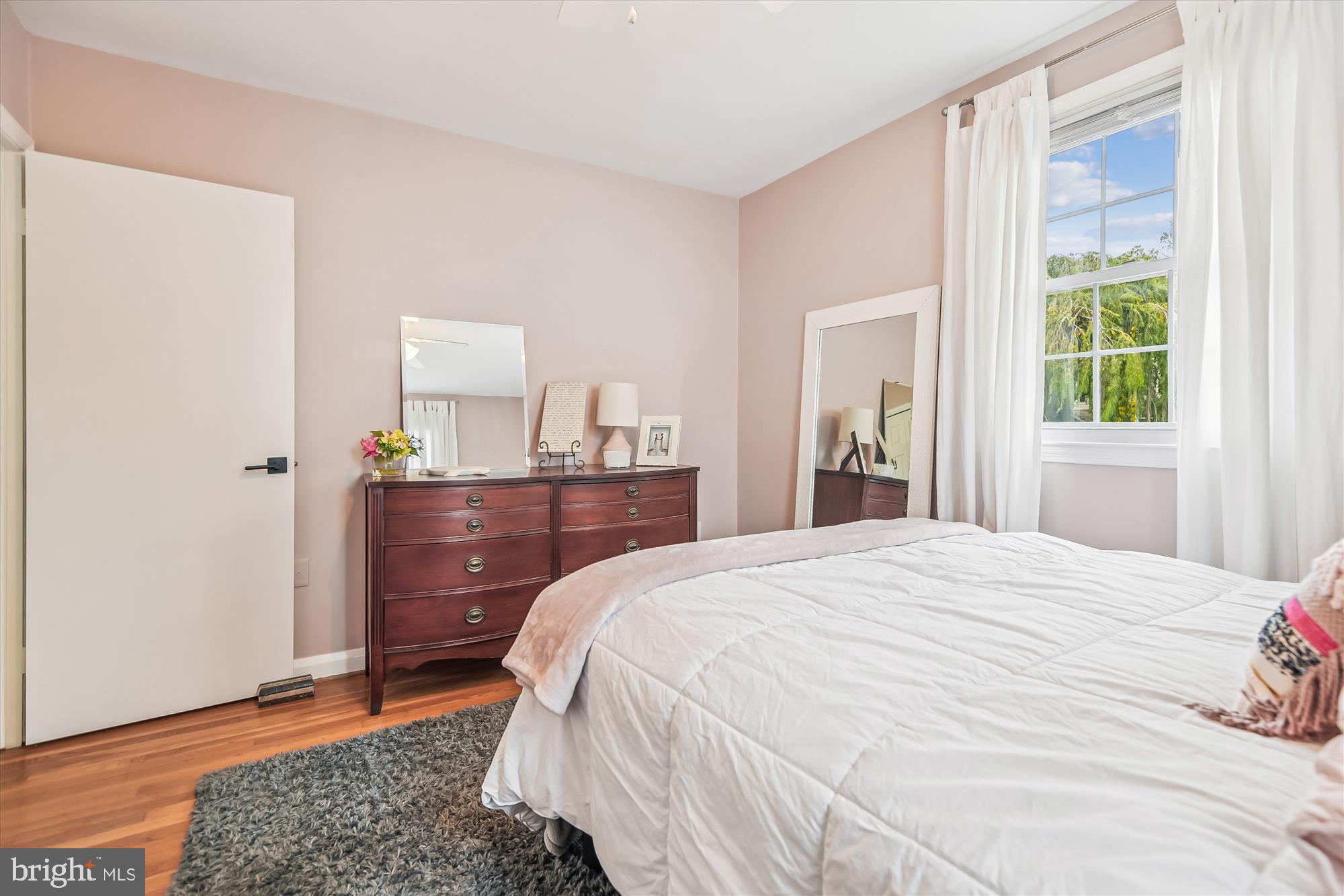 25 Ridgefield Road Lutherville-Timonium, MD 21093 - Photo 46 of 69 Bedroom 2
