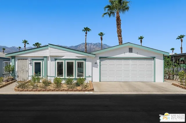 a front view of house with yard