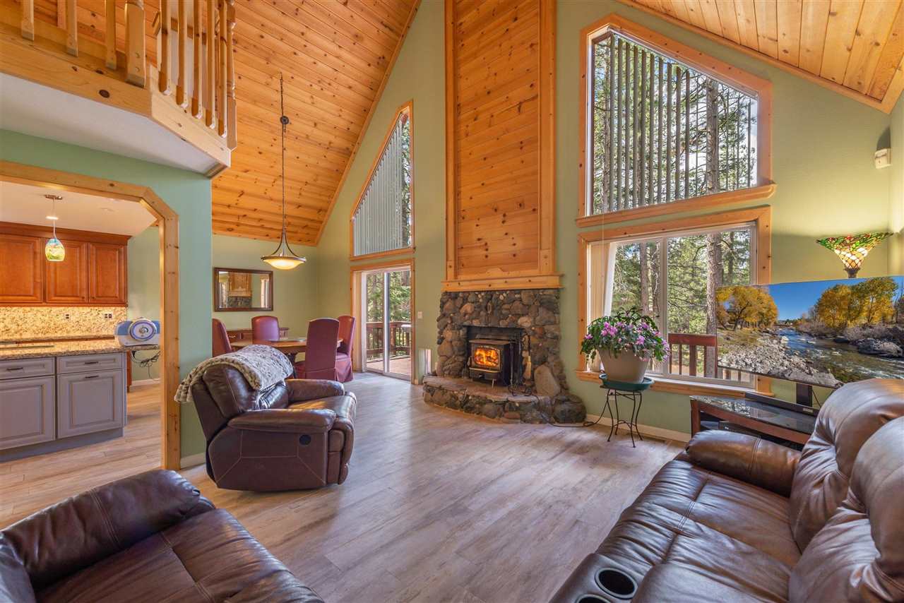 11995 Oslo Drive Truckee, CA 96161 - Photo 4 of 21