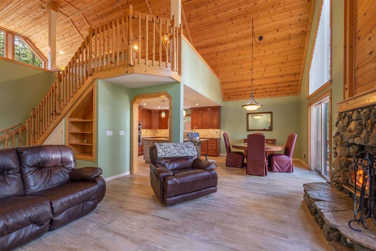 11995 Oslo Drive Truckee, CA 96161 - Photo 5 of 21