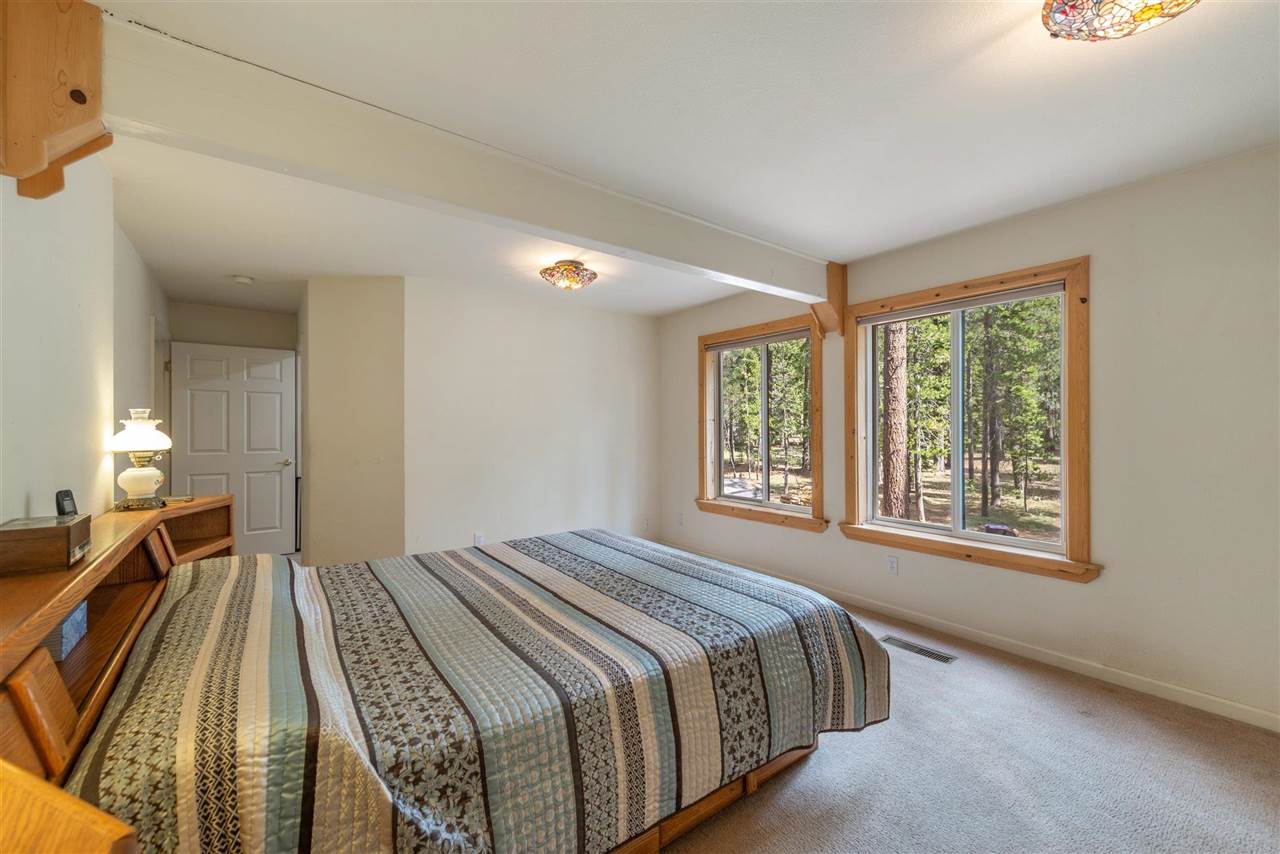11995 Oslo Drive Truckee, CA 96161 - Photo 8 of 21