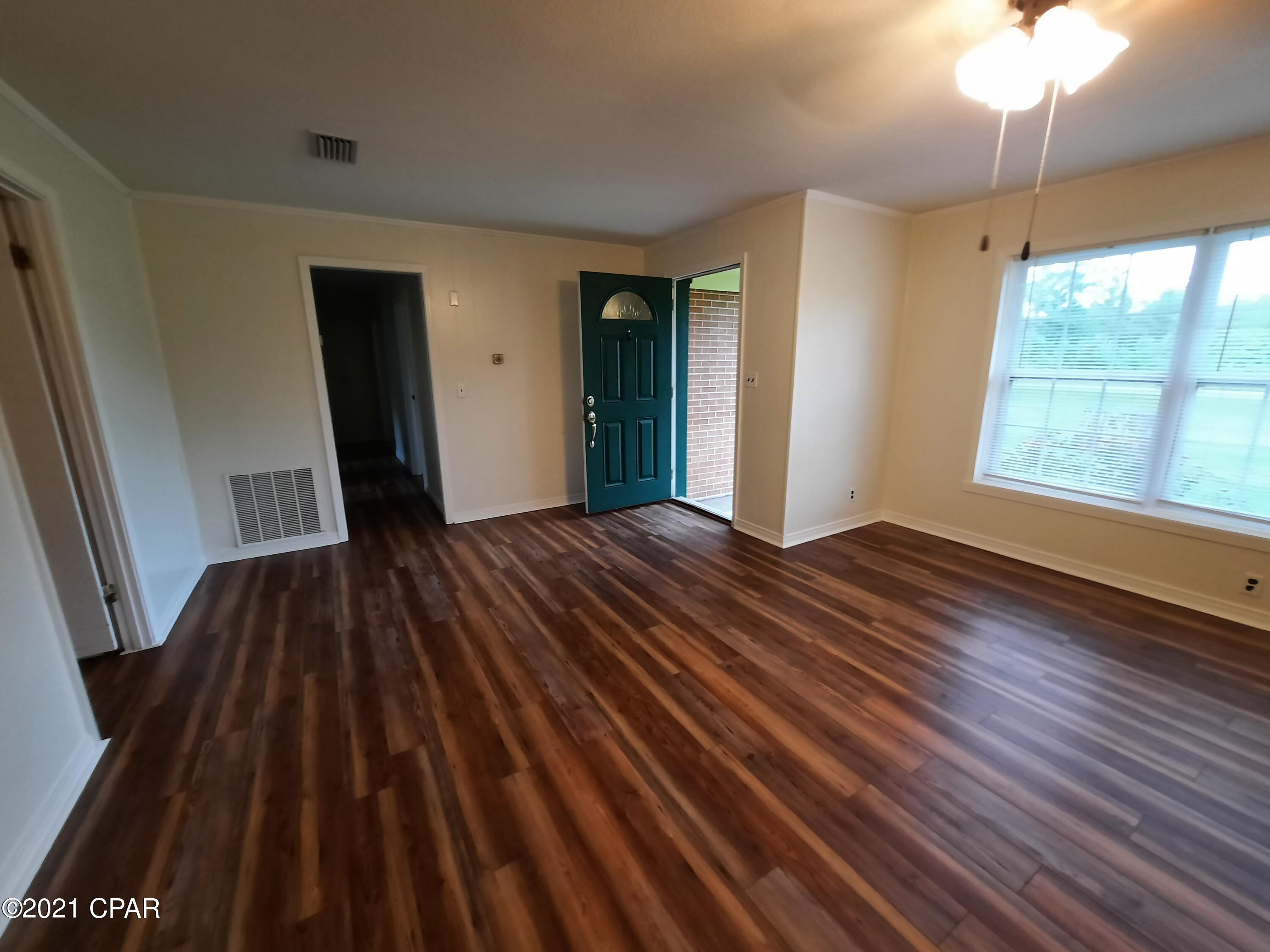 11024 Peddie Road Bristol, FL 32321 - Photo 10 of 56 Gallery Image 10