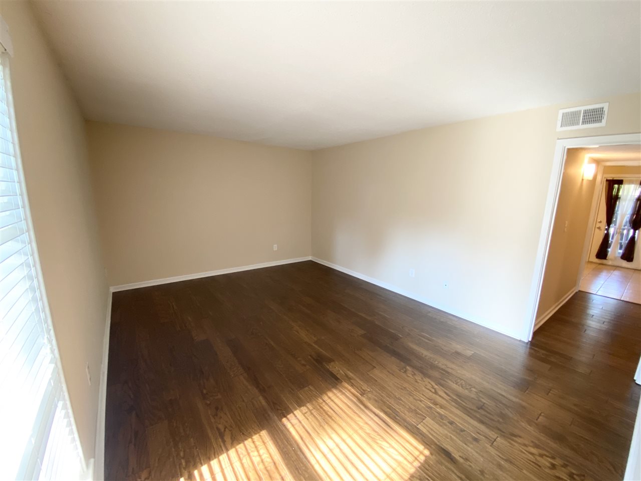 1025 June Road, Unit 5 Memphis, TN 38119 - Photo 14 of 14 Gallery Image 14
