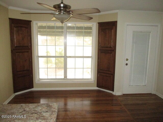 12417 Back Road Jeanerette, LA 70544 - Photo 2 of 10 IMG_2938