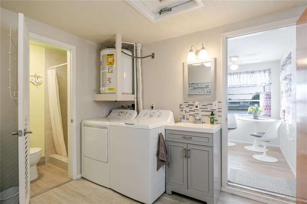 5644 Riddle Road Holiday, FL 34690 - Photo 33 of 58 a view of bathroom with dual sinks