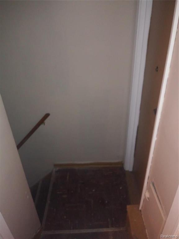 15819 Steel Street Detroit, MI 48227 - Photo 20 of 44