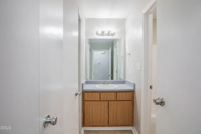 $1,515 | 4018 Sudbury Road, Durham, NC 27704