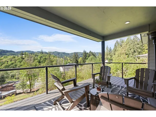 $850,000 | 50322 Briarwood Court, Scappoose, OR 97056