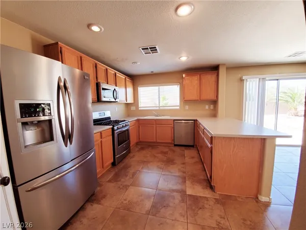 $2,111 | 348 Bella Calabria Avenue, Las Vegas, NV 89183