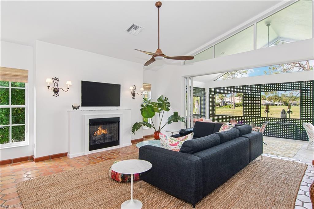 234 Edgemere Way East  